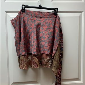 Reversible flowy wrap skirt